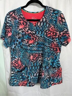 Women’s Healing Hands Scrub Top